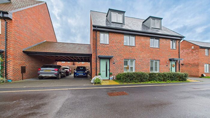 4 Bedroom Semi Detached House For Sale In Lockheed Street, Weston Turville, Aylesbury, HP22