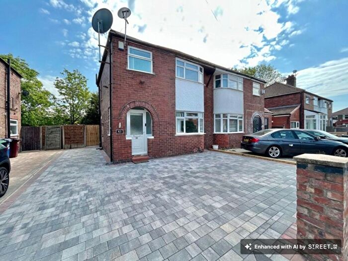 3 Bedroom Semi-Detached House For Sale In Highbank Drive, East Didsbury, M20