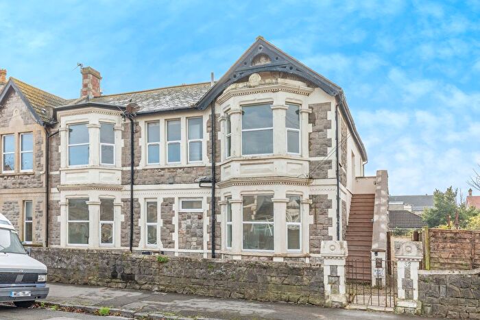 2 Bedroom Flat To Rent In Clifton Road, Weston-Super-Mare, BS23