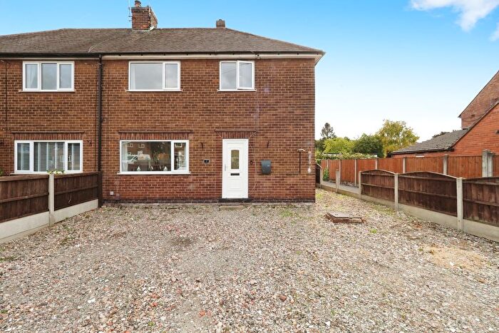 3 Bedroom Semi-detached House For Sale In Derbyshire Avenue, Nottingham, NG9