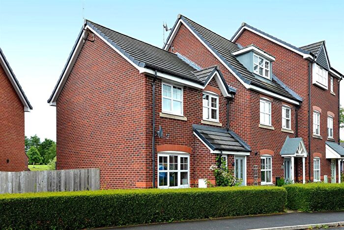3 Bedroom End Of Terrace House To Rent In Jasmine Avenue, Macclesfield, Cheshire, SK10