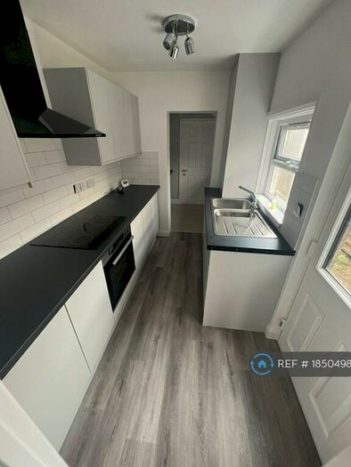 2 Bedroom Semi-Detached House To Rent In Cater Street, Kempston, Bedford, MK42