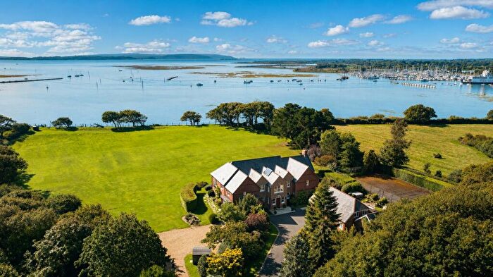 6 Bedroom Detached House For Sale In Lisle Court Road, Lymington, SO41