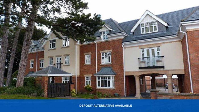 2 Bedroom Flat To Rent In Langton Court, Market Harborough, LE16
