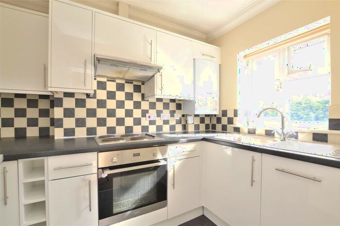 2 Bedroom Flat To Rent In Ridley Road, Oxford, OX4