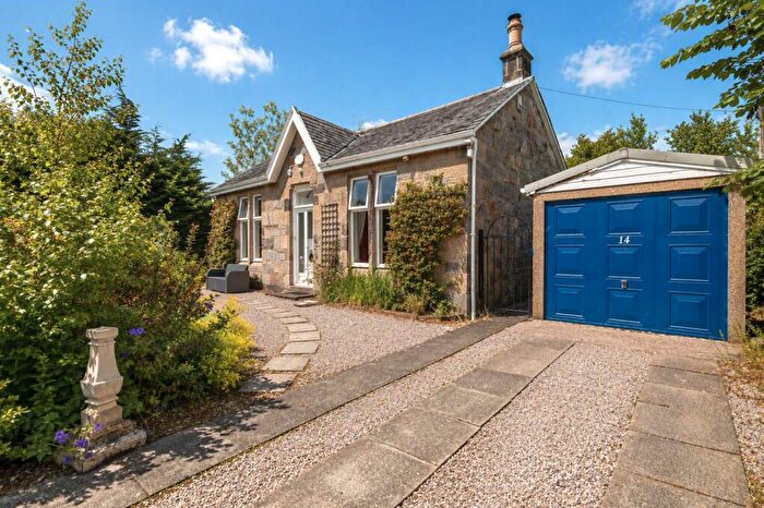 2 Bedroom Detached House For Sale In Iddesleigh Avenue, Milngavie, G62