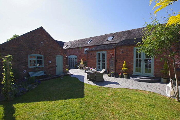3 Bedroom Barn Conversion For Sale In Blackfordby Lane, Moira, DE12