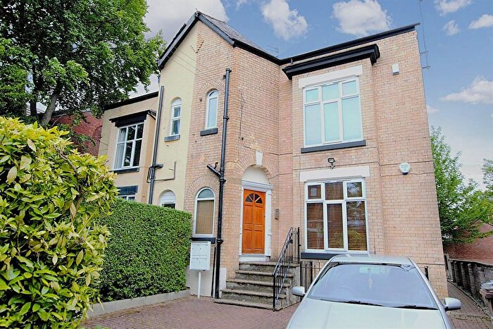 2 Bedroom Flat To Rent In Clyde Road, West Didsbury, Didsbury, Manchester, M20