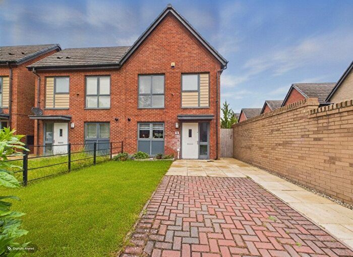 3 Bedroom Semi Detached House For Sale In Sir Benjamin Stone Way, Erdington, B23