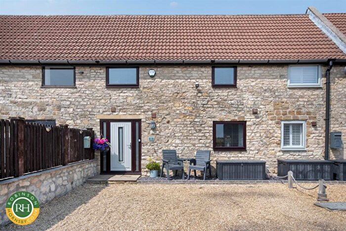 2 Bedroom Barn Conversion For Sale In Manor Farm Buildings, Old Edlington, Doncaster, DN12