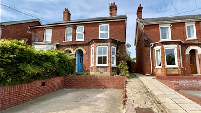 3 Bedroom Semi-Detached House For Sale In Waterloo Avenue, Leiston, Suffolk, IP16