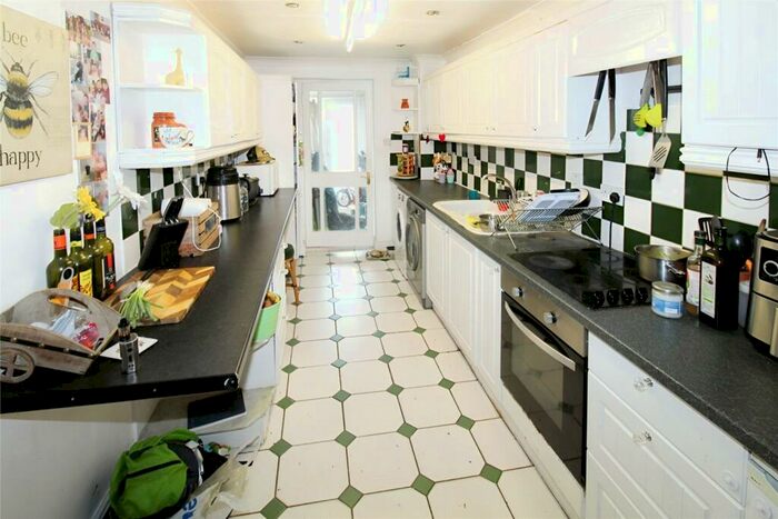 3 Bedroom Terraced House For Sale In Laurel Close, Southampton, Hampshire, SO19