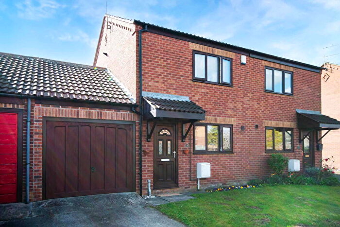 2 Bedroom Semi Detached House For Sale In Meden Way, Retford, DN22
