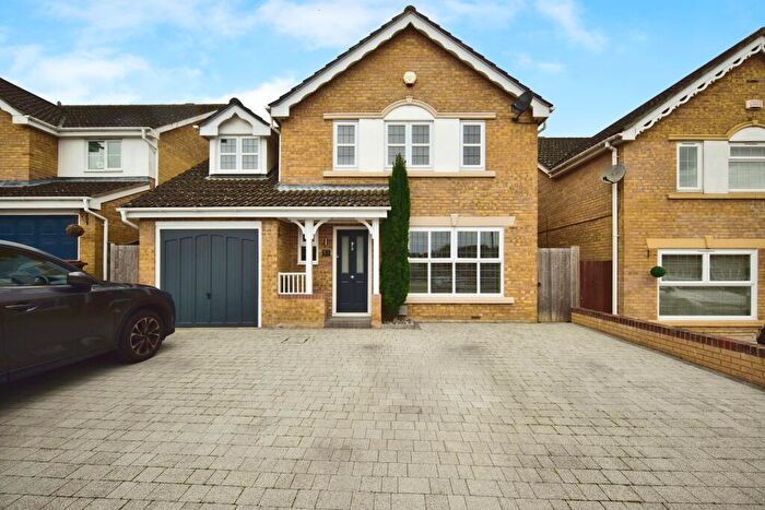 5 Bedroom Detached House For Sale In Fordwich Drive, Rochester, ME2