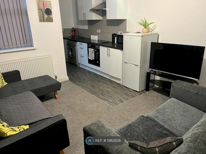 1 Bedroom Terraced House To Rent In Lewis Street, Stoke-On-Trent, ST4