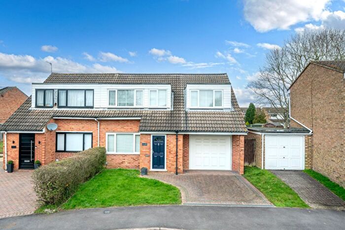 5 Bedroom Semi Detached House For Sale In Botley Road, Hemel Hempstead, HP2