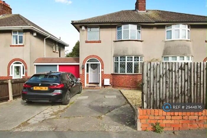 4 Bedroom Semi-Detached House To Rent In Monks Park Avenue, Bristol, BS7