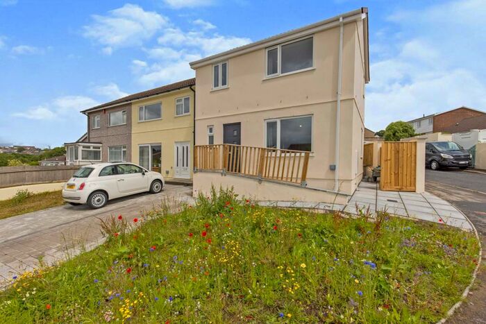 3 Bedroom House To Rent In Sunningdale Road, Latchbrook, Saltash, PL12