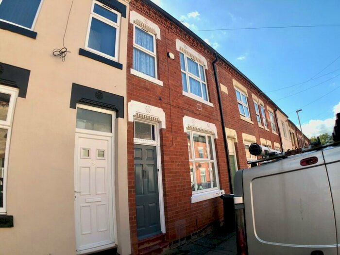 3 Bedroom Terraced House To Rent In Filbert Street East, Leicester, LE2