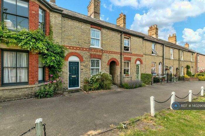 2 Bedroom Terraced House To Rent In Ouse Walk, Huntingdon, PE29