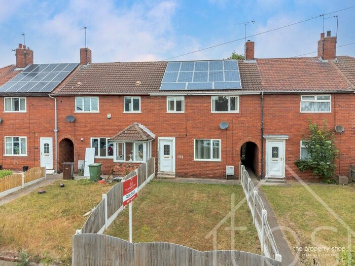3 Bedroom Terraced House For Sale In Smeaton Road, Upton, Pontefract, WF9