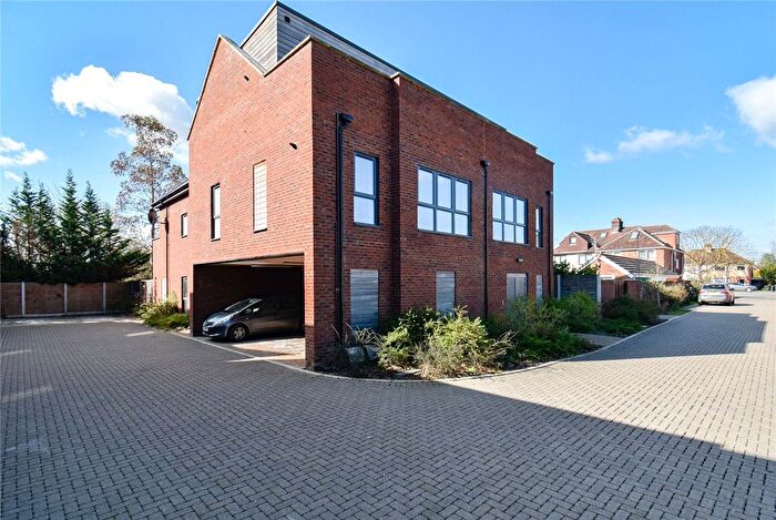 1 Bedroom Flat For Sale In Perne Close, Cambridge, CB1