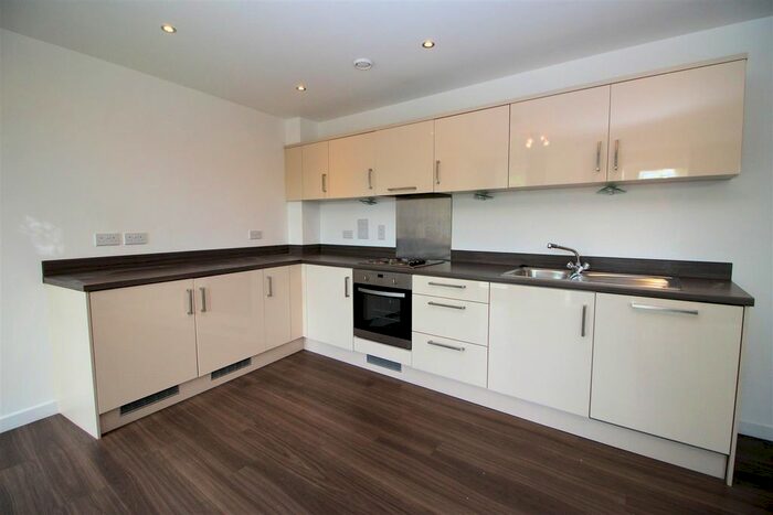 1 Bedroom Flat To Rent In Bradfield Close, Woking, Surrey, GU22
