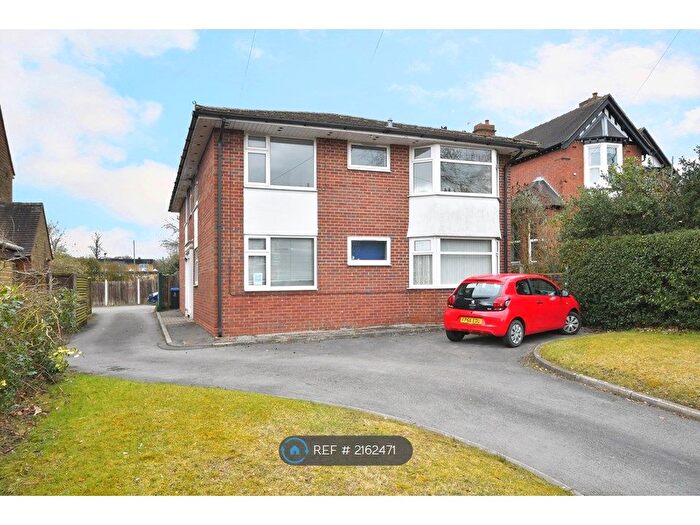 2 Bedroom Flat To Rent In Blythe Court, Stoke On Trent, ST11