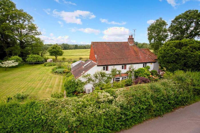 4 Bedroom Detached House For Sale In Chiddingstone Hoath, Chiddingstone Hoath, TN8