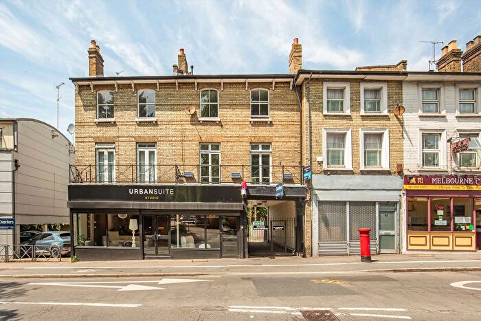 2 Bedroom Flat To Rent In Kingston Hill, Kingston Hill, KT2