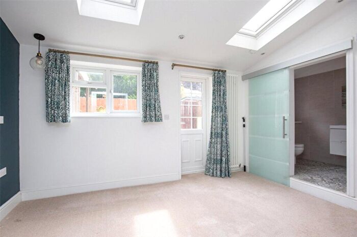 2 Bedroom Apartment To Rent In Elliston Road, Redland, Bristol, BS6