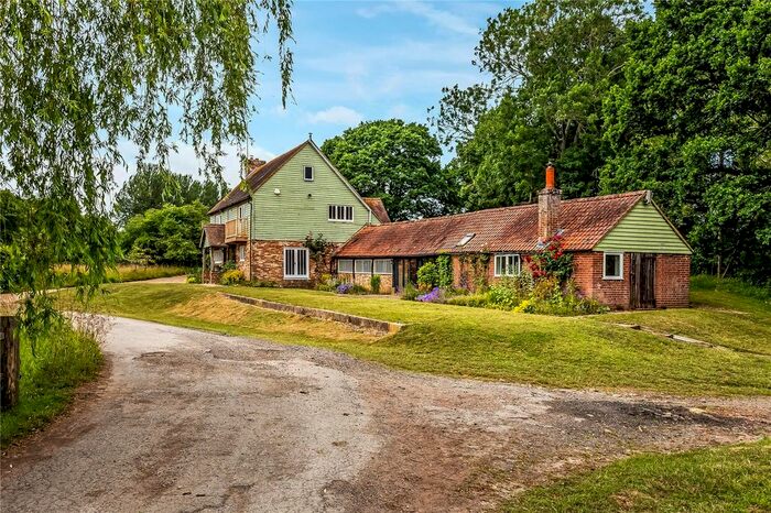 4 Bedroom Country House To Rent In Ashburnham, Battle, East Sussex, TN33