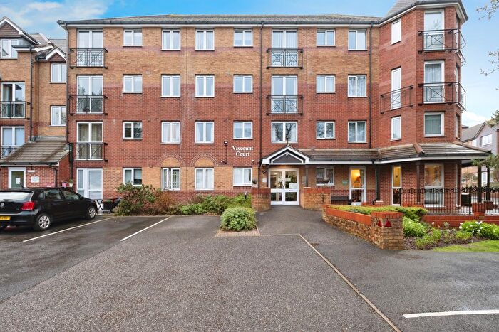 1 Bedroom Flat For Sale In / Owls Road, Bournemouth, Dorset, BH5