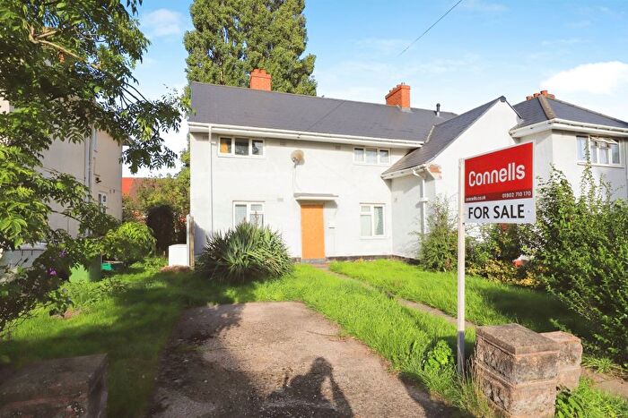 1 Bedroom Flat For Sale In Oakley Road, Warstones, Wolverhampton, WV4