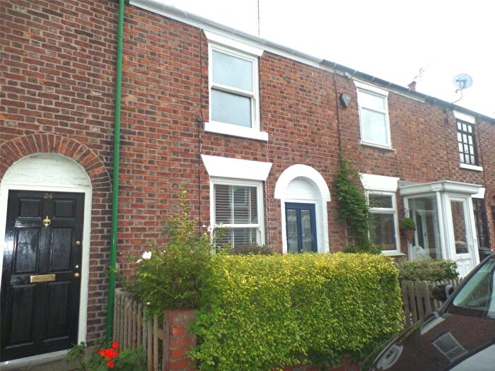 2 Bedroom Terraced House To Rent In Davenfield Grove, Didsbury, Manchester, M20