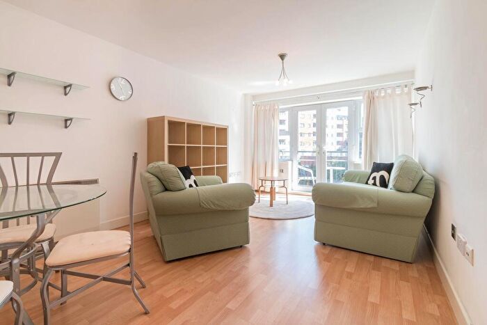 2 Bedroom Apartment To Rent In Waterside Court, St. Vincent Street, B16