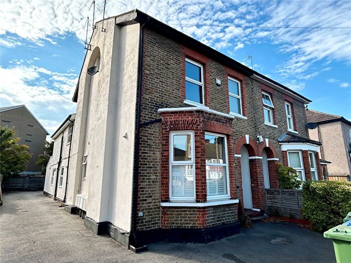 2 Bedroom Flat To Rent In Palace Grove, Bromley, BR1