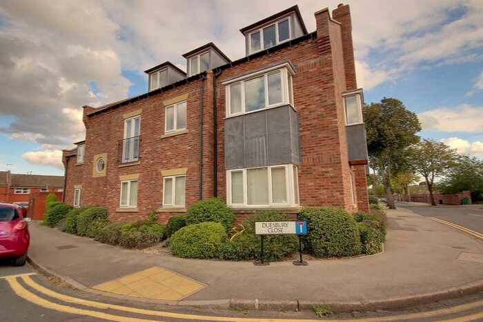 2 Bedroom Flat To Rent In Duesbury Court, Corporation Road, Beverley, Uk, HU17
