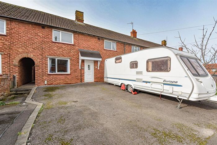 3 Bedroom Terraced House For Sale In The Crescent, Newtown, Berkeley, GL13