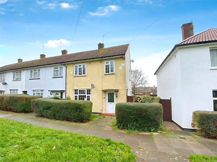3 Bedroom End Terrace House For Sale In Hayling Road, Watford, Hertfordshire, WD19