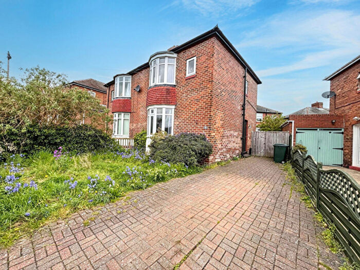 2 Bedroom Semi-Detached House For Sale In Naylor Avenue, Winlaton Mill, Blaydon-on-Tyne, Tyne And Wear, NE21