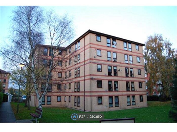 2 Bedroom Flat To Rent In Holly Court, Westbourne, Bournemouth, BH2