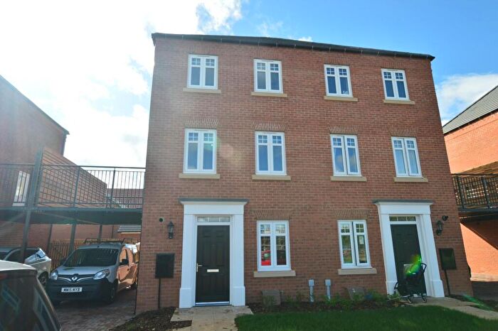 4 Bedroom House To Rent In Gleneagles Way, Durham, DH1