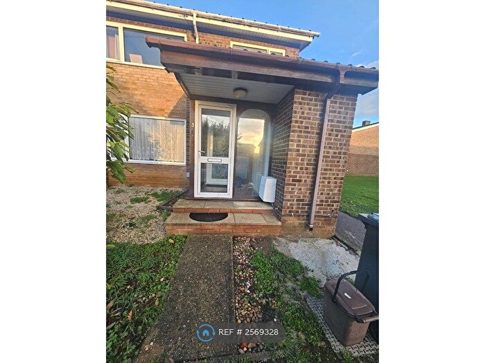 3 Bedroom Semi Detached House To Rent In Brook Road, Marston Moretaine, MK43