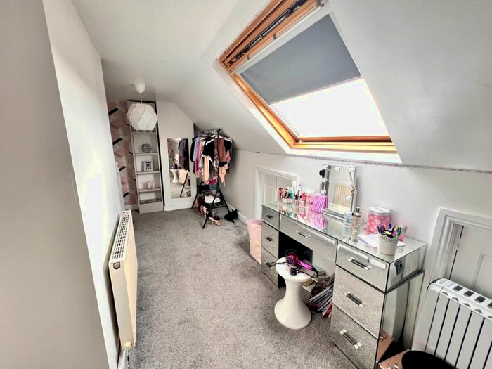 4 Bedroom Semi-Detached House To Rent In Caldbeck Drive, Middleton, Manchester, M24