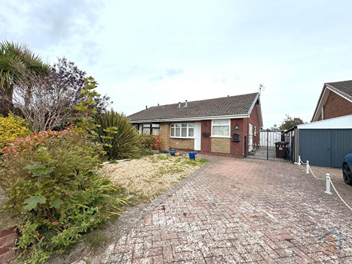 2 Bedroom Semi-Detached Bungalow For Sale In Kingston Crescent, Southport, PR9