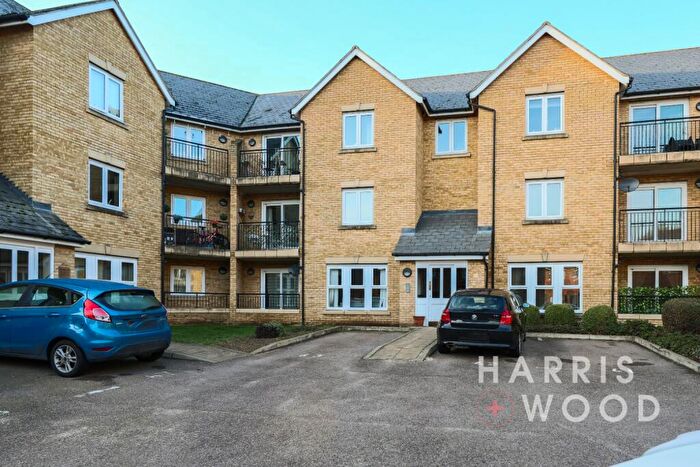 3 Bedroom Apartment For Sale In Mortimer Way, Witham, Essex, CM8