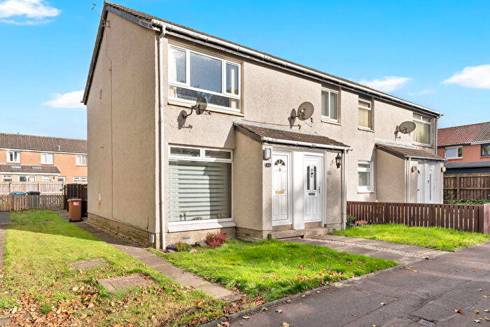 2 Bedroom Flat For Sale In Spottiswoode Gardens, Mid Calder, West Lothian, EH53