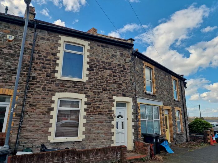 2 Bedroom Property To Rent In Rose Green Road, Bristol, BS5