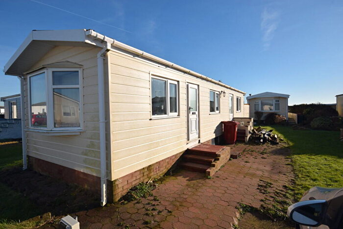 1 Bedroom Mobile Home For Sale In West Shore Park, Barrow-in-Furness, LA14